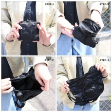 画像4: CHUMS チャムス Packable Mini Banana Shoulder Bag パッカブルミニバナナショルダーバッグ3L  (4)