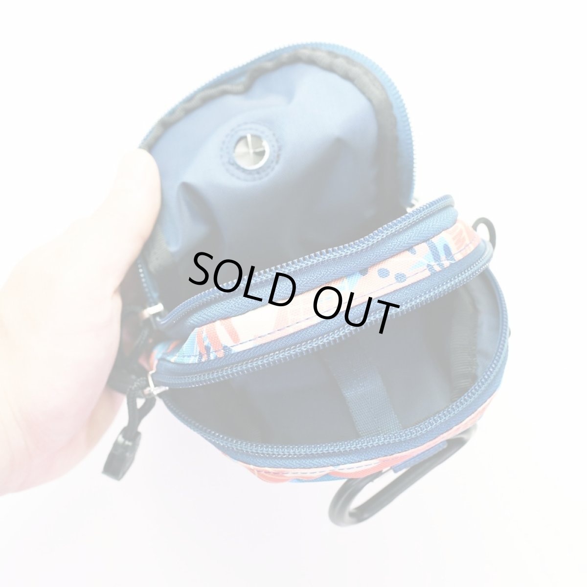 画像6: CHUMS チャムス Recycle Portable Music Pouch リサイクルポータブルミュージックポーチ (6)