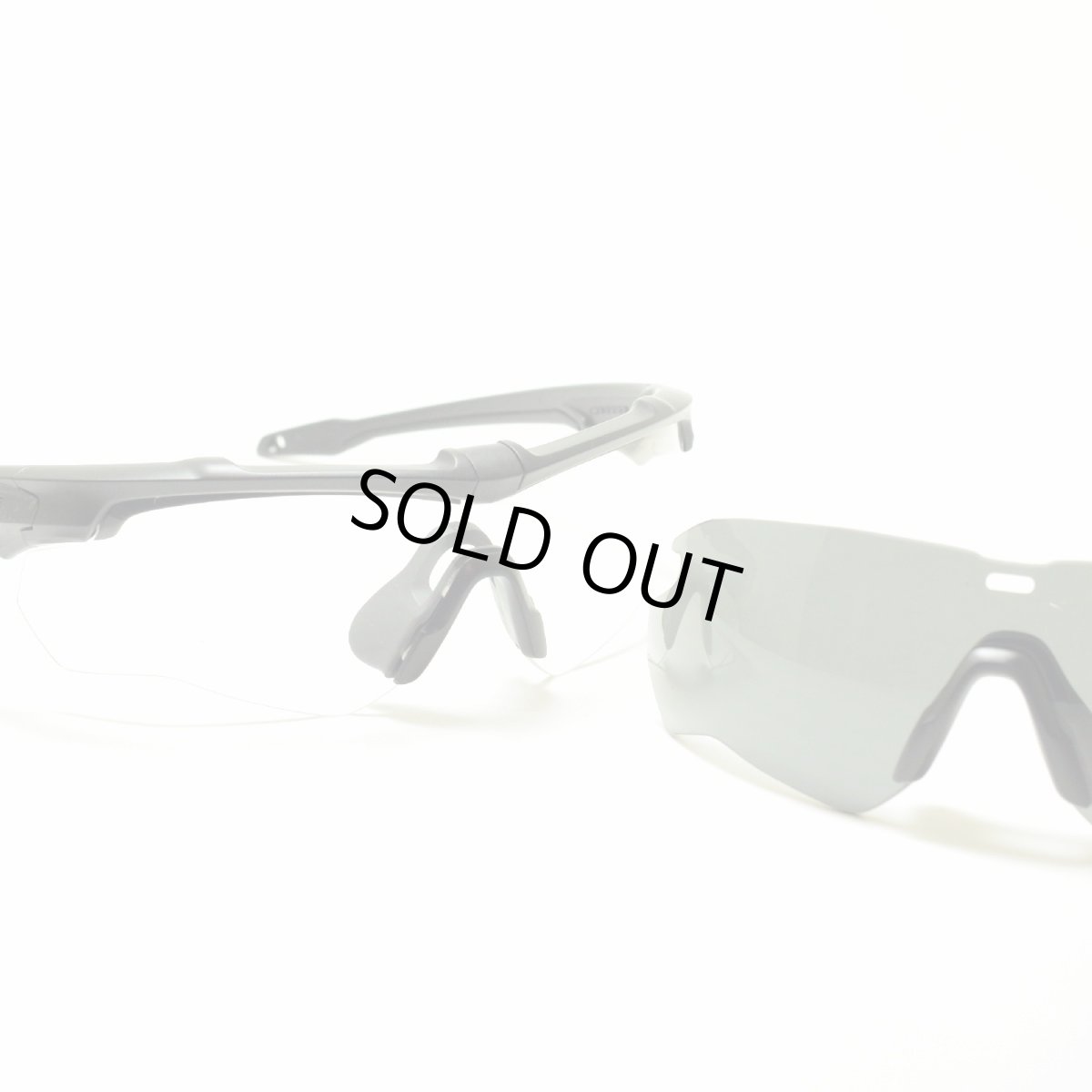 画像2: ESS イーエスエス CRSSBLADE 2LENS クロスブレイド 2枚レンズ EE9032-02 ブラック/スモークグレイ&クリア メガネ 眼鏡 めがね メンズ レディース おしゃれ ブランド 人気 おすすめ フレーム 流行り 度付き レンズ サングラス (2)