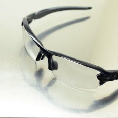 画像2: GOODMAN LENS MANUFACTURE グッドマンレンズマニュファクチャー OAKLEY FLAK2.0 オークリー フラック2.0用交換レンズ 調光 クリア→グレー スタンダードシェイプ  (FLAK2.0XLには取り付けできません) (2)