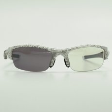 画像3: GOODMAN LENS MANUFACTURE グッドマンレンズマニュファクチャー OAKLEY FLAKJACKET オークリーフラックジャケット用交換レンズ 調光 ライトグレー→グレー シルバミラー ノーマル OAKLEY-FLAKJACKET-NML-FJ-P205 (3)