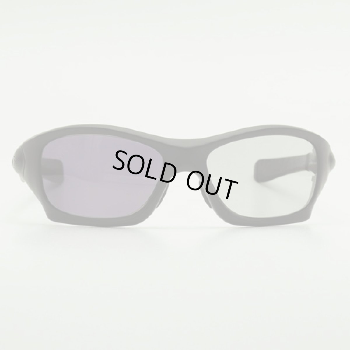 画像3: GOODMAN LENS MANUFACTURE グッドマンレンズマニュファクチャー OAKLEY PITBULL オークリーピットブル 用交換レンズ 調光 ライトグレー→グレー ポリカーボネイト OAKLEY-PITBULL-PB-P203 (3)