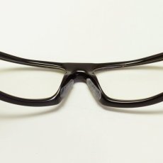 画像2: GOODMAN LENS MANUFACTURE グッドマンレンズマニュファクチュア SLICON NOSE TAPE シリコンノーズテープ メガネ 眼鏡 めがね ズレ防止 鼻パッド シリコン ノーズ ネジ フィッティング 鼻パット 調整 １セット ２個 での販売です (2)