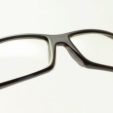 画像4: GOODMAN LENS MANUFACTURE グッドマンレンズマニュファクチュア SLICON NOSE TAPE シリコンノーズテープ メガネ 眼鏡 めがね ズレ防止 鼻パッド シリコン ノーズ ネジ フィッティング 鼻パット 調整 １セット ２個 での販売です (4)