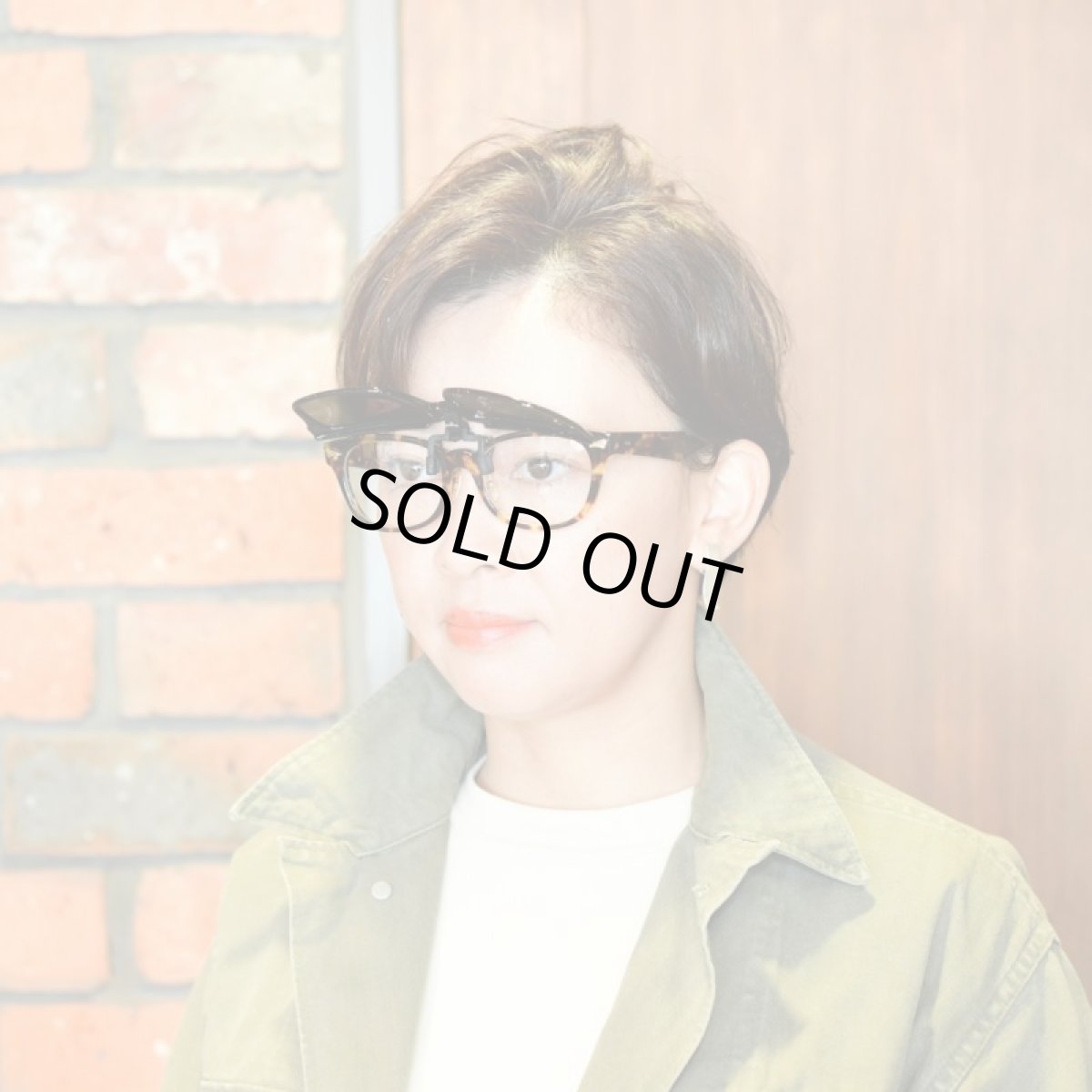 画像11: green glass グリーングラス 折りたたみクリップオンサングラス ブラックシャイニー/偏光グレー (11)