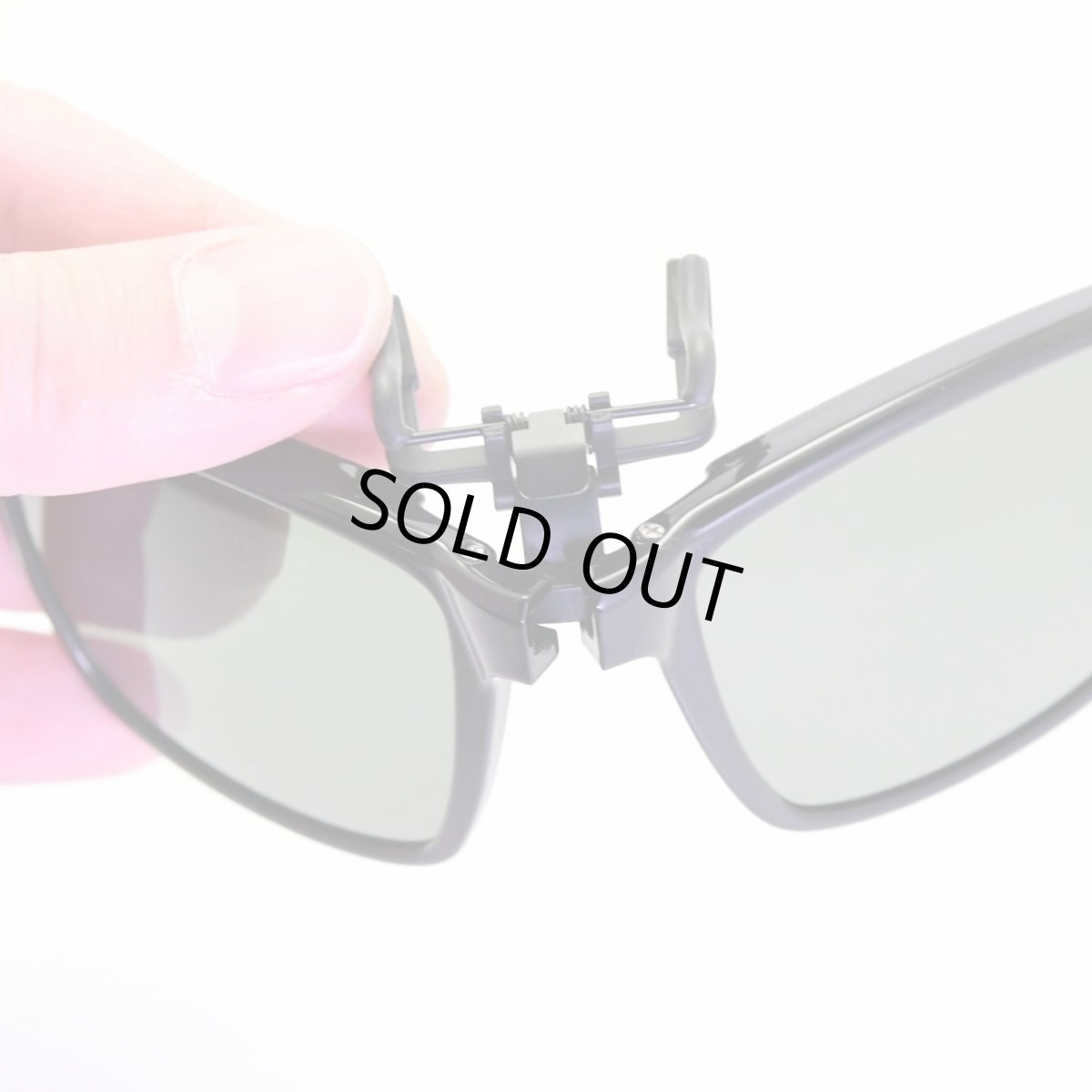 画像4: green glass グリーングラス 折りたたみクリップオンサングラス ブラックシャイニー/偏光グレー (4)