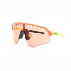 画像2: OAKLEY オークリー SUTRO LITE SWEEP スートロライト スウィープ ORANGE/PRIZM TRAIL TORCH OO9465-0839 (2)