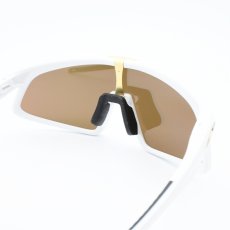 画像4: OAKLEY オークリー RSLV リゾルブ MATTE WHITE/PRIZM 24K OO9524D-0341  (4)
