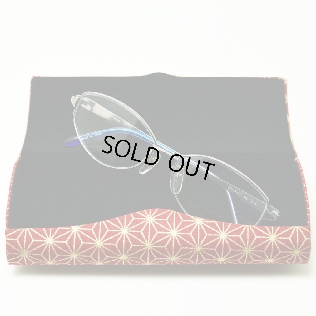 画像2: 和柄 丸型メガネケース (2)