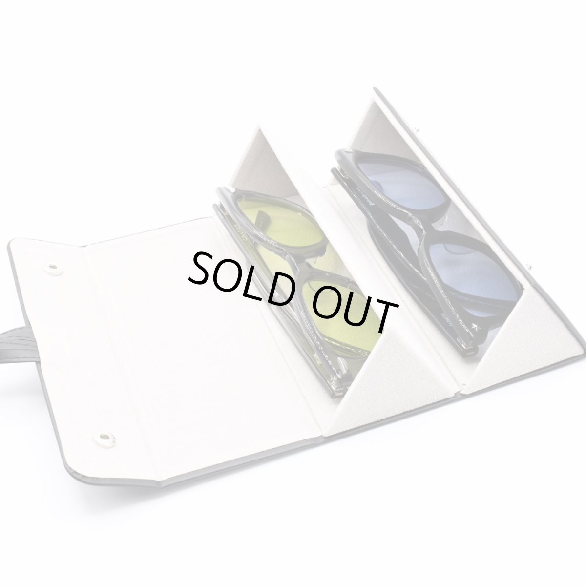 画像4: サングラスケース オーガナイザー 2本収納 壁掛けタイプ (4)