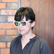 画像9: XAZTLAN ザストラン CHEROKEE チェロキー GLOSSY WHITE/Crysyal RGB425 Grey Color Mirror  (9)