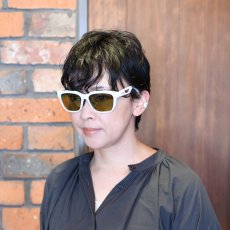 画像9: XAZTLAN ザストラン CHEROKEE チェロキー GLOSSY WHITE/Crysyal Amber Green R425  (9)