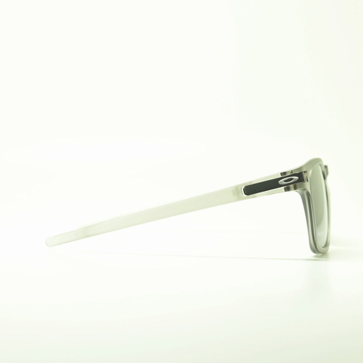 OAKLEY オークリー LATCH SQ ラッチスクエア ASIAN FIT アジアンフィット MATTE GREY INK/BLACK  IRIDIUM OO9358-02 メガネナカジマ Style N ウェブショップ