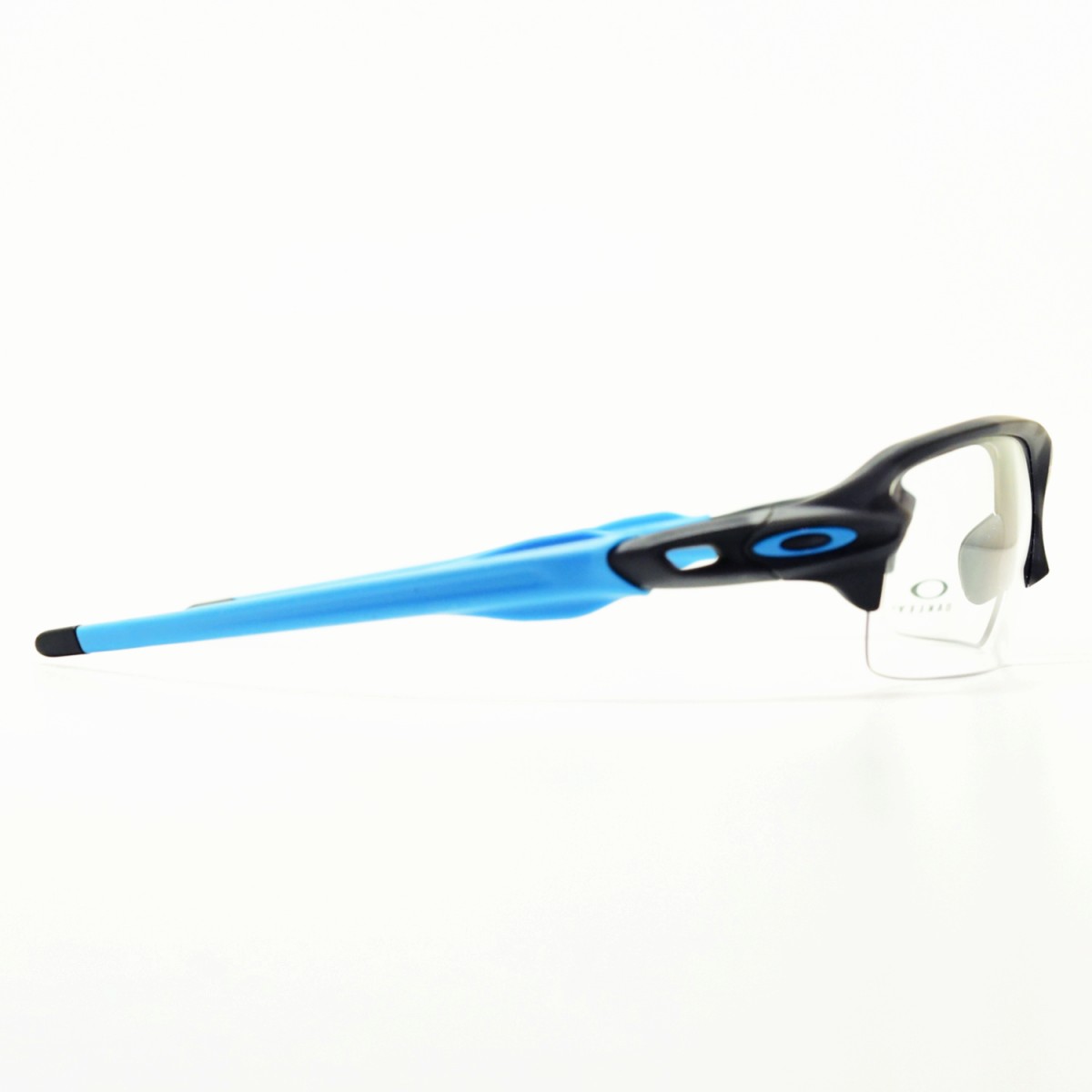 Oakley オークリー Flak Xs フラックxs Oy8015 0559 キッズ用 Matte Black Camo デモレンズ 度付き 用のフレームです 装着されているレンズでは使用できません Oakley オークリー Flak Xs フラックxs Oy8015 0559 キッズ用 Matte Black Camo デモレンズ 度付き 用のフレームです 装着されているレンズでは使用できません